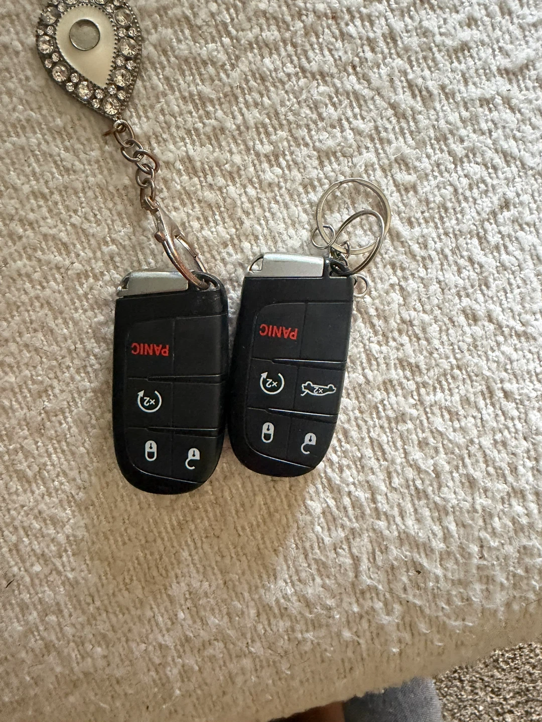 2 Dodge Key Fobs - photo 2