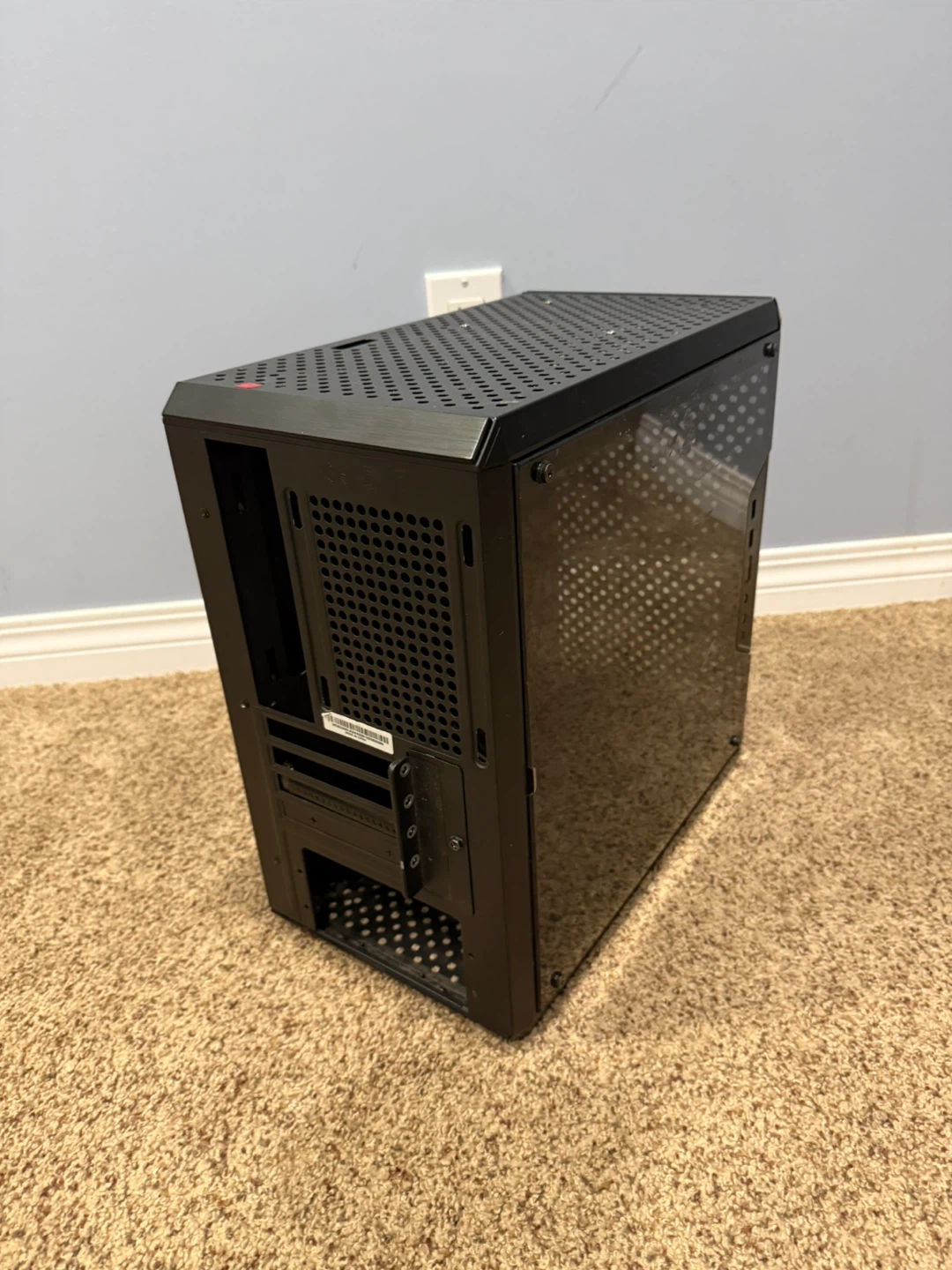used PC cases (read description) - photo 3