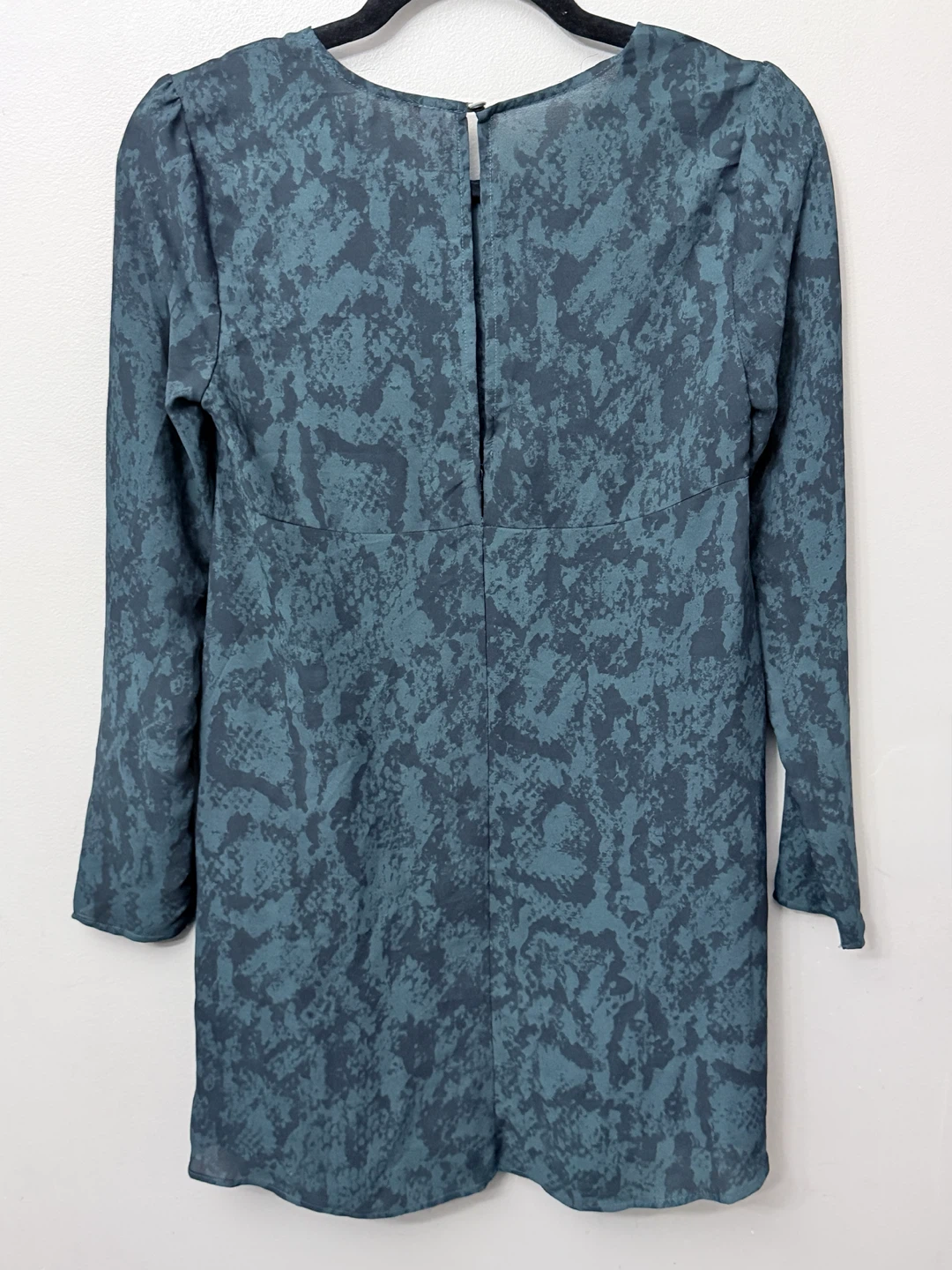Eight Sixty Snake Print Long Sleeve Dress XS - photo 4