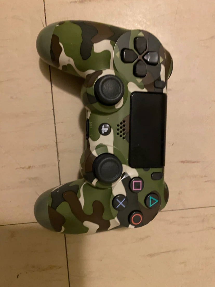 PlayStation 4 Console with Camo Controller (No Cables) - photo 3