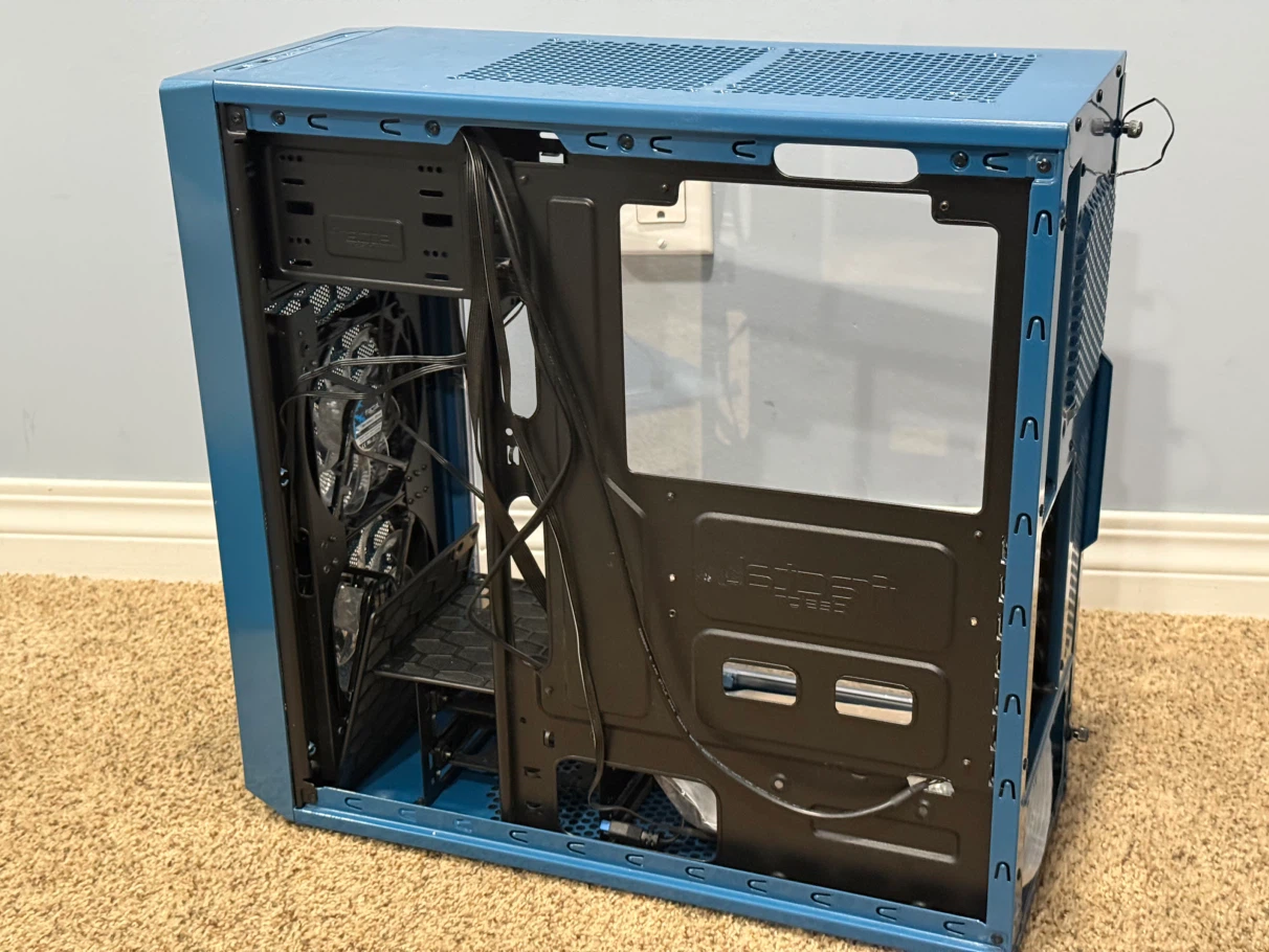 Fractal Design Focus G Computer Case - photo 3