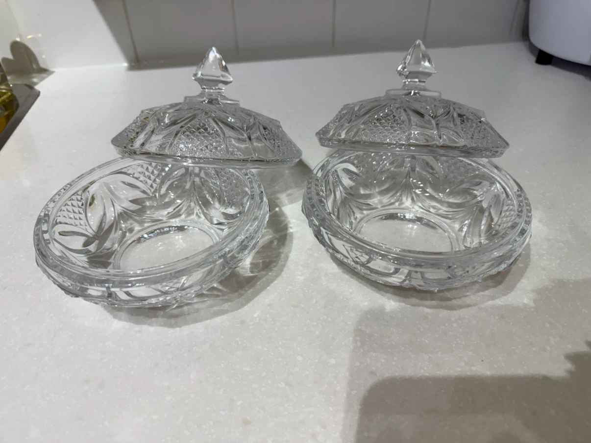 Set of 2 Clear Crystal Candy Dishes with Lids - photo 4
