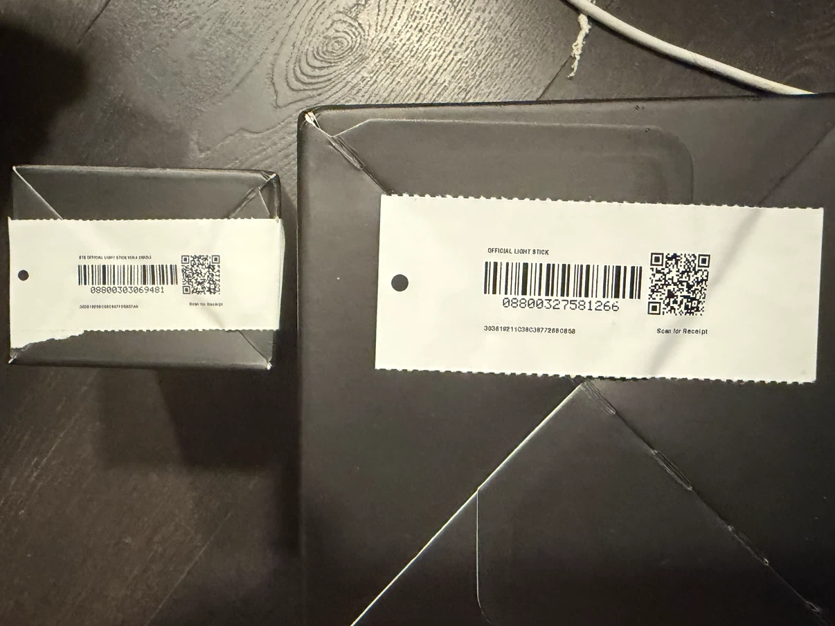 BTS ARIRANG Light Stick Ver.4 + Cradle — $259 - photo 2
