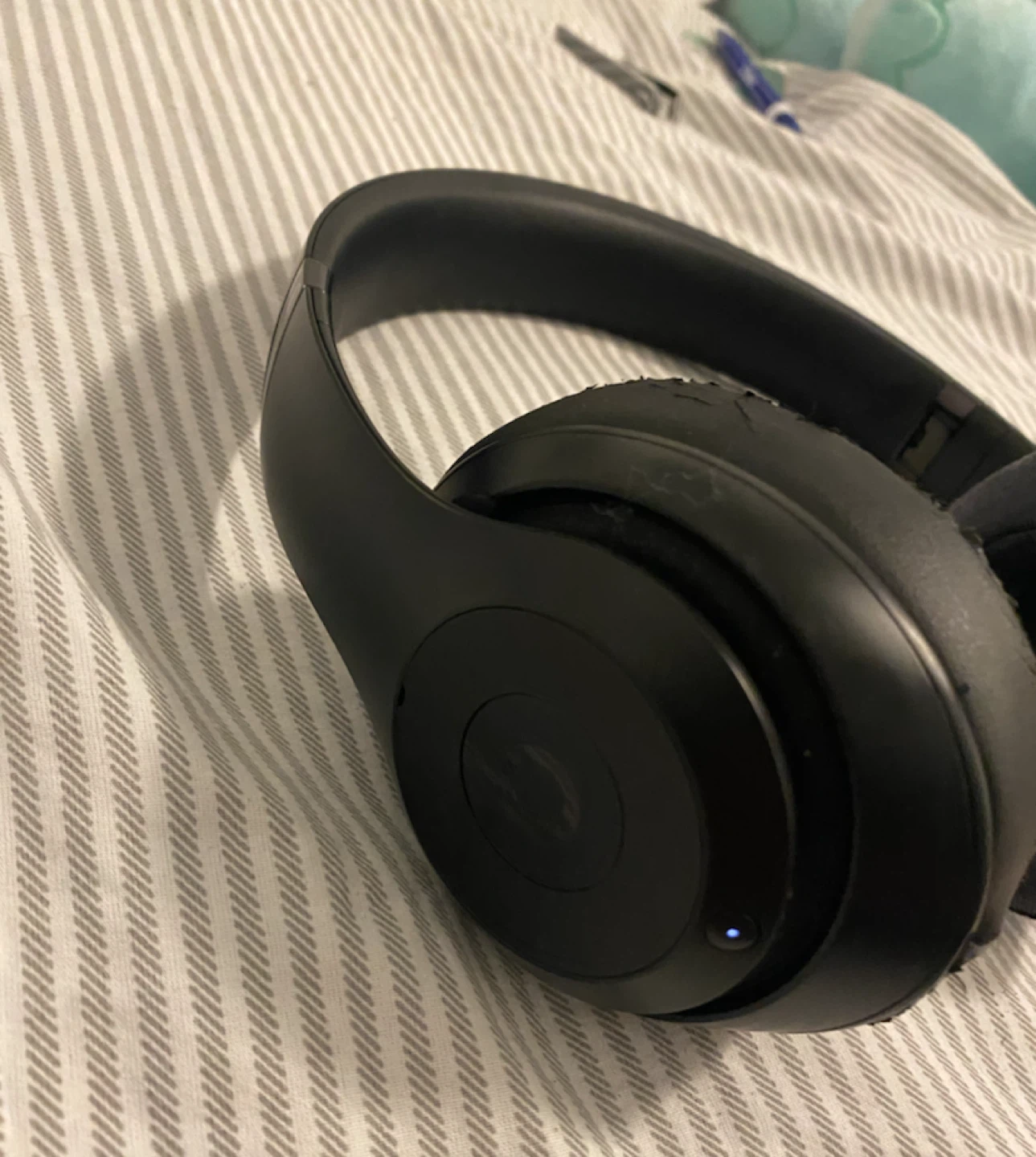 Beats by Dre Headphones with Case - photo 2