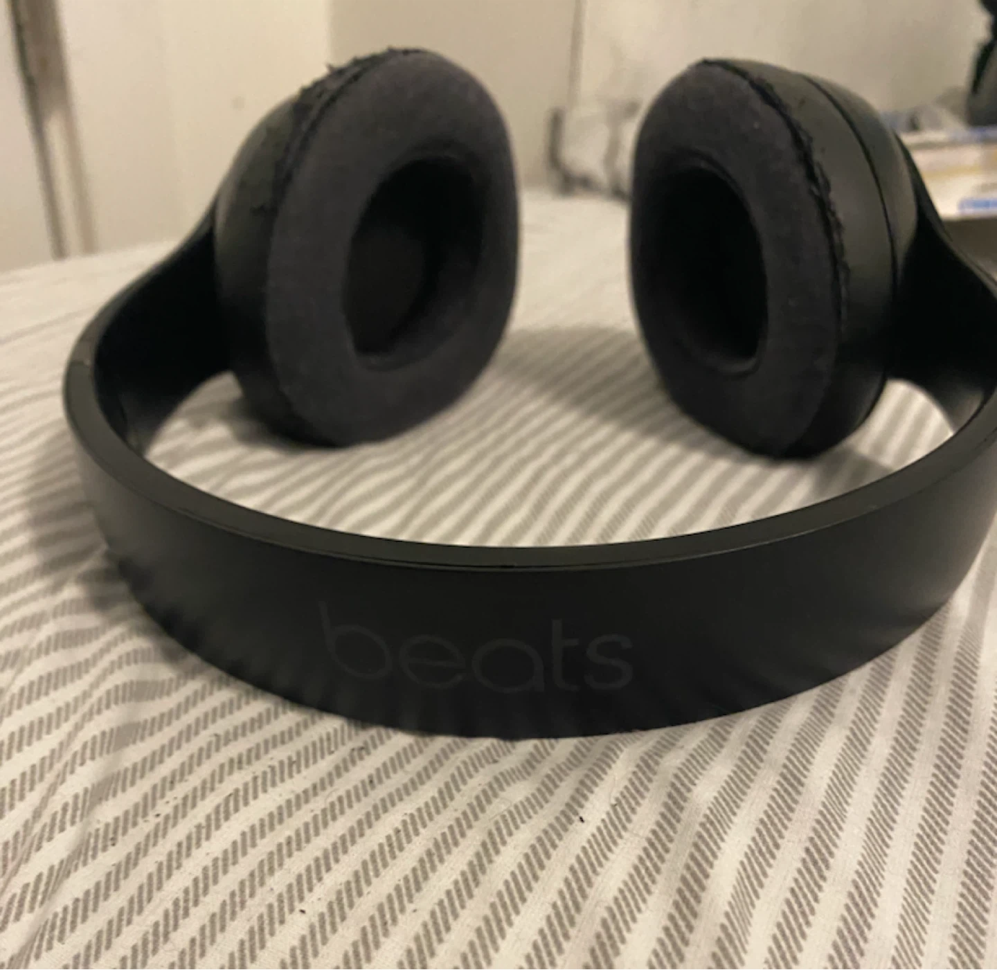 Beats by Dre Headphones with Case - photo 4