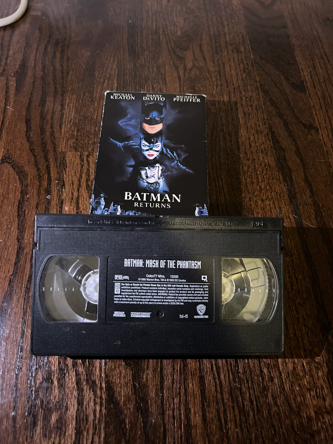 Batman Returns VHS Tape - photo 3
