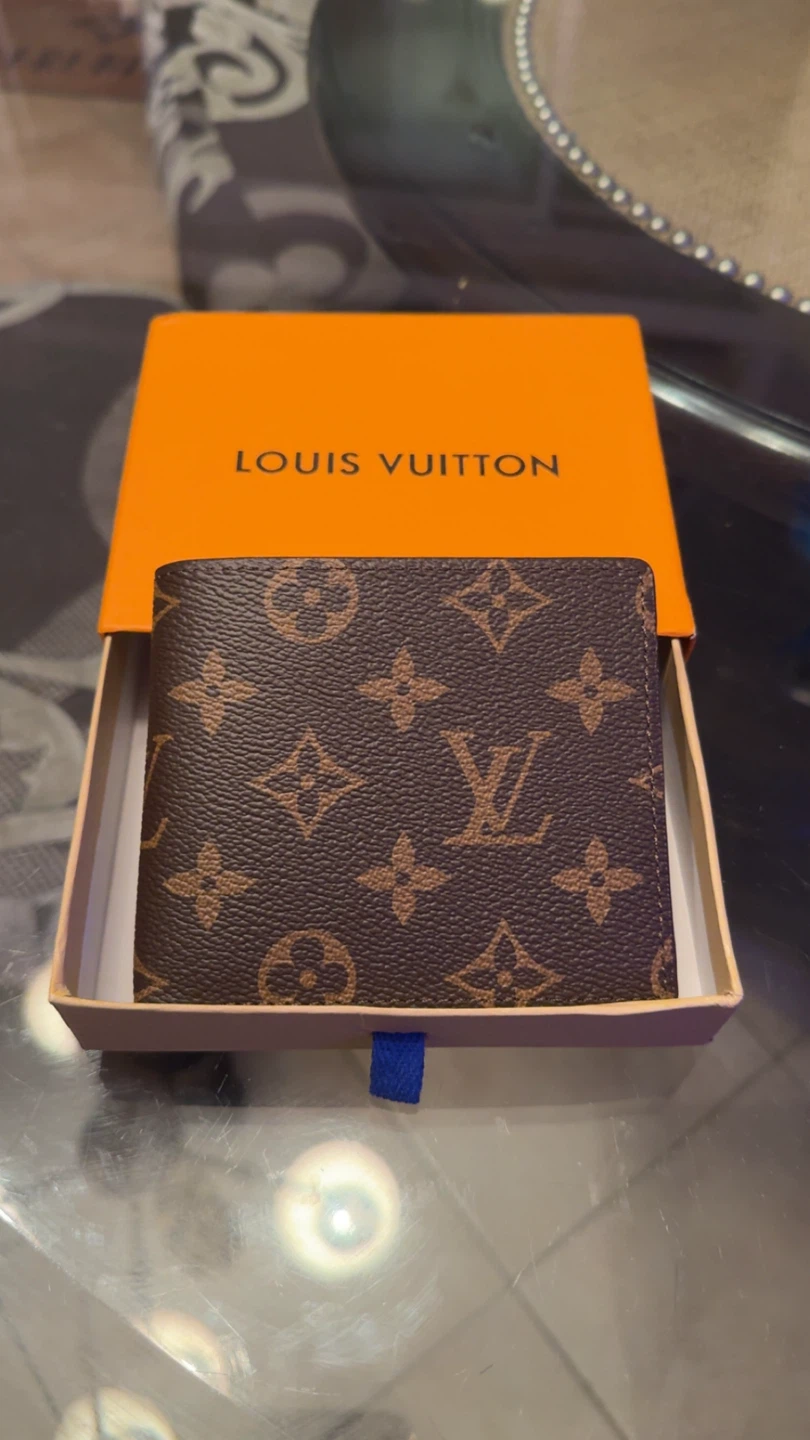 Louis Vuitton Bifold Wallet