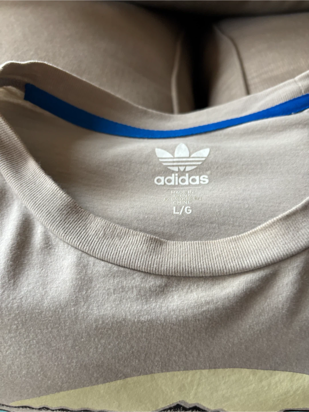 Adidas graphic T-Shirt size L - photo 3
