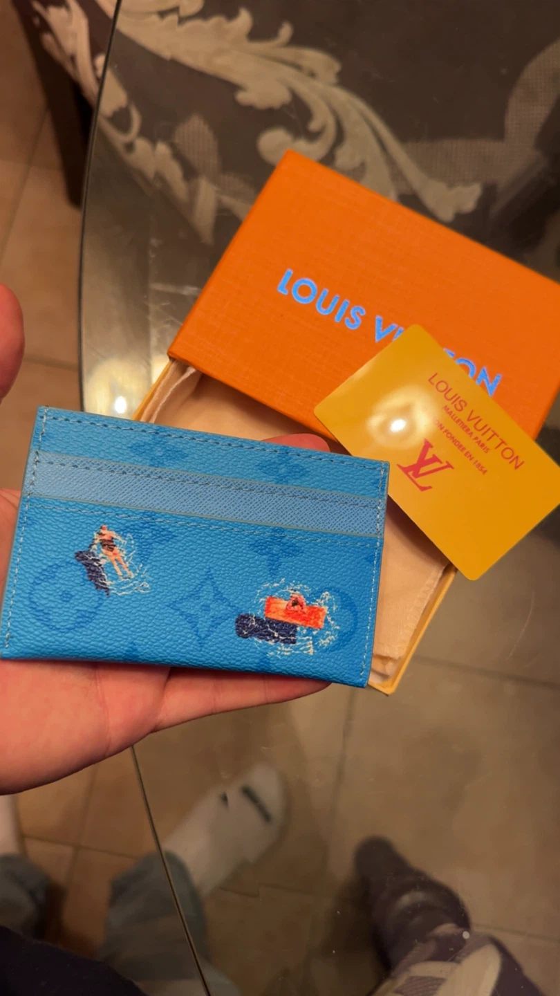 Louis Vuitton Card Holder - photo 3