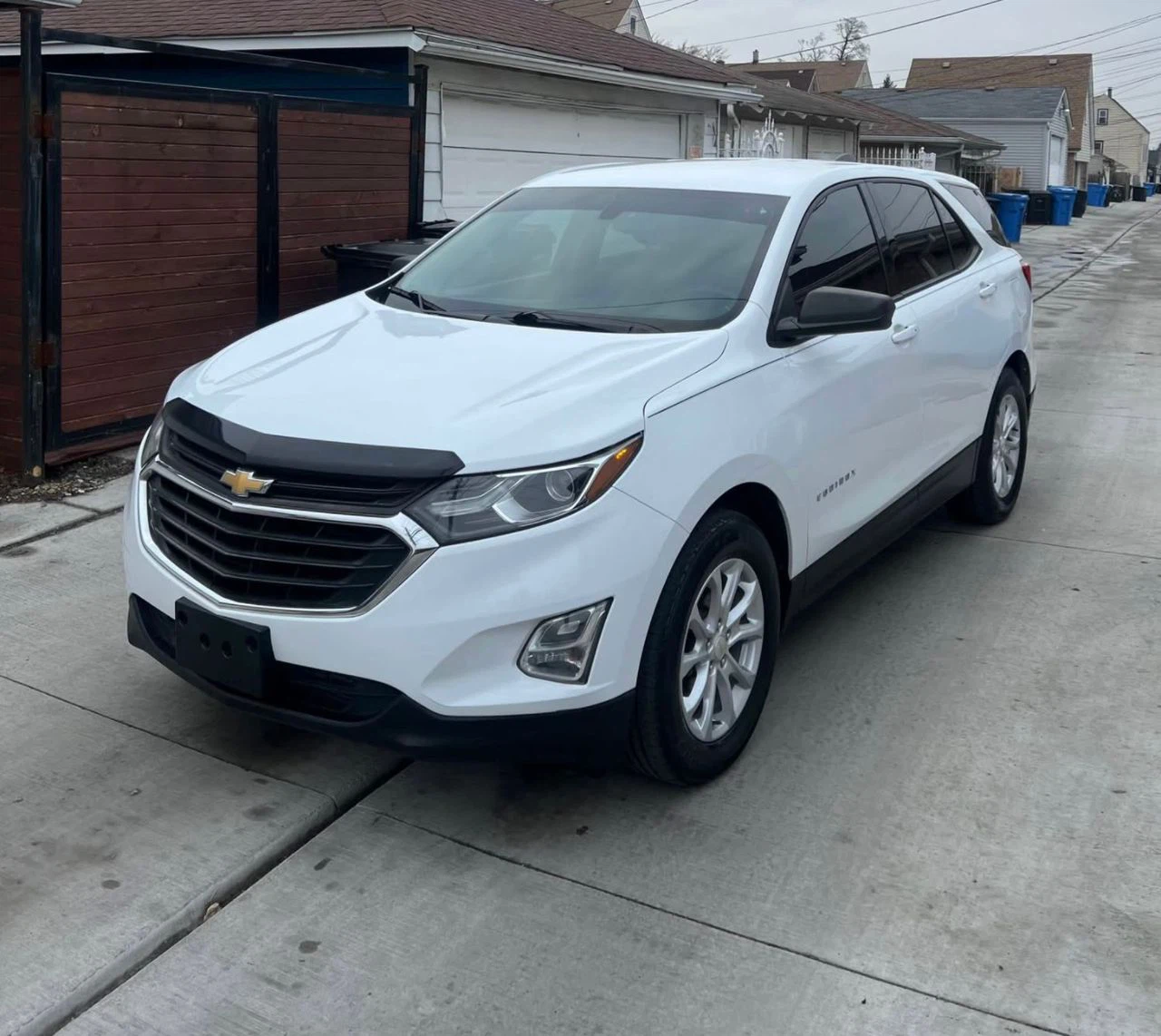 White Chevrolet Equinox