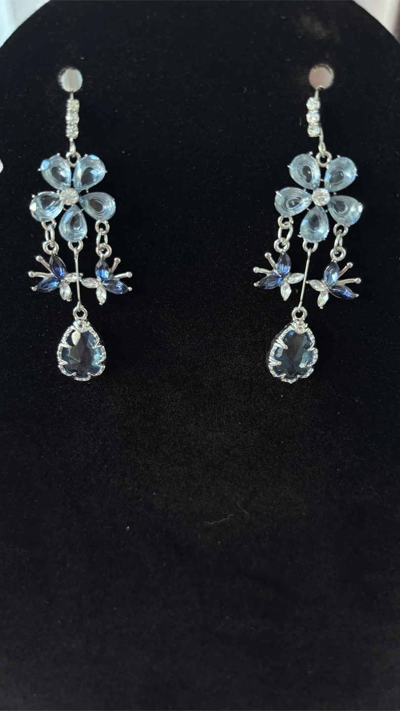 Blue Gem Flower Drop Earrings