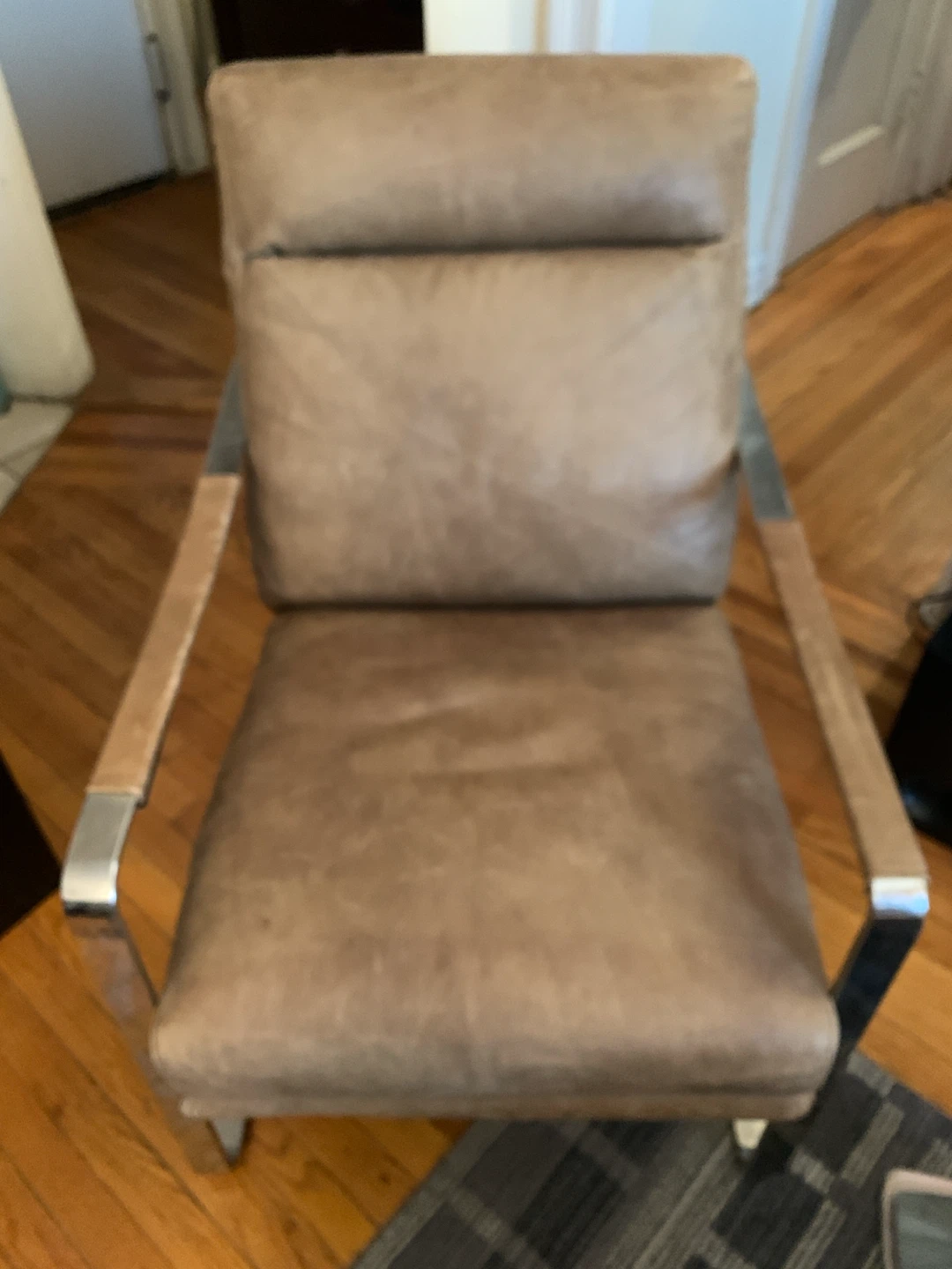 Leather Armchair with Metal Frame - photo 2