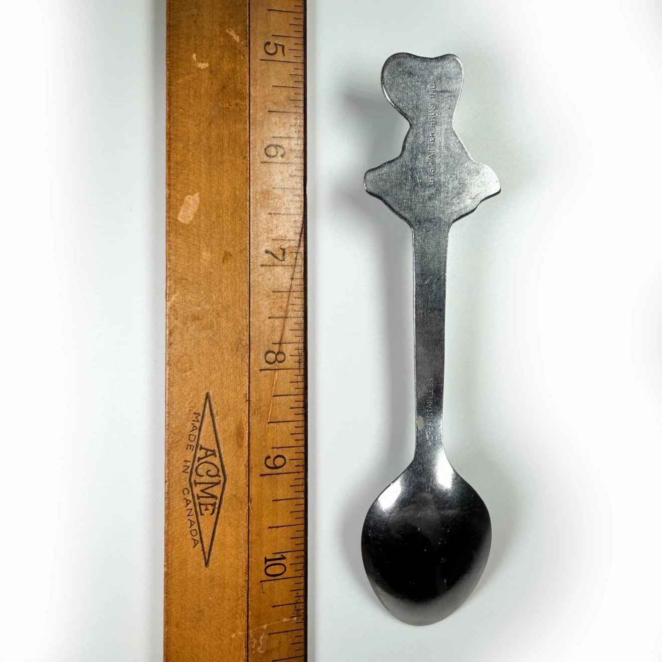 Vintage 1975 Bugs Bunny Spoon - photo 4
