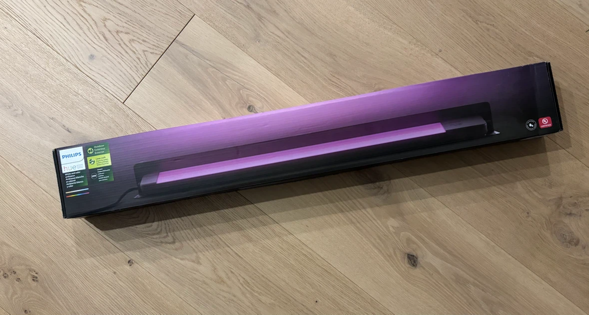 Philips Hue Amarant Linear Outdoor Light, SEALED - photo 4
