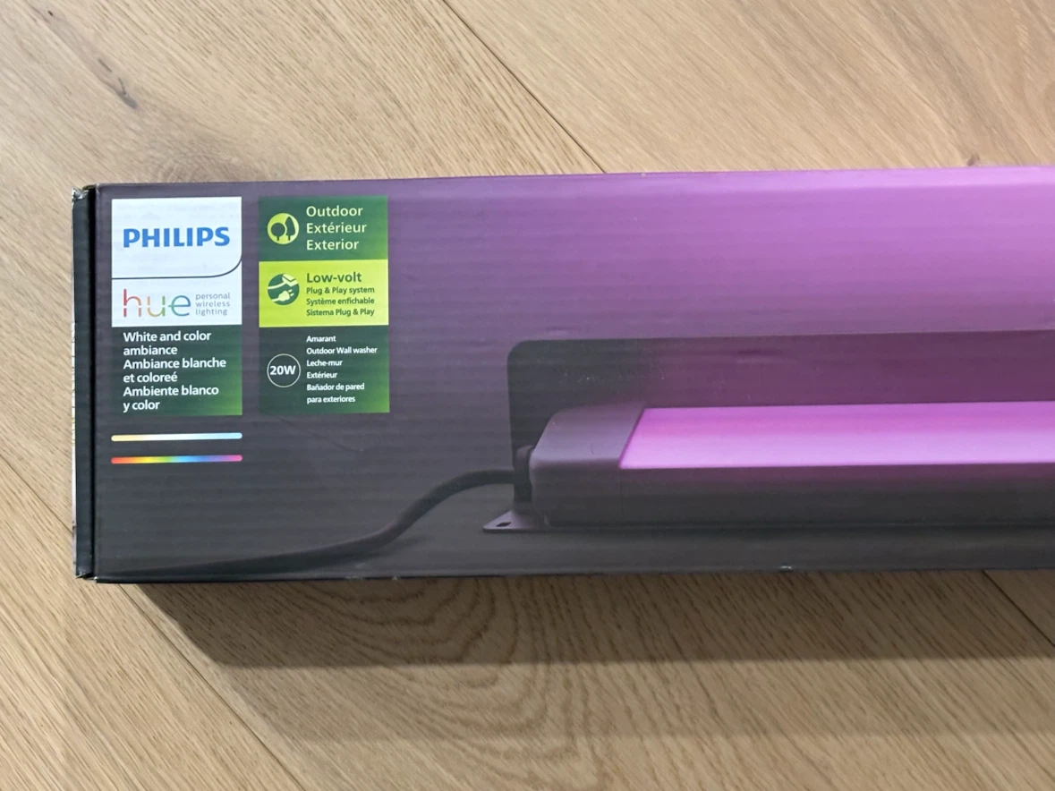 Philips Hue Amarant Linear Outdoor Light, SEALED - photo 5