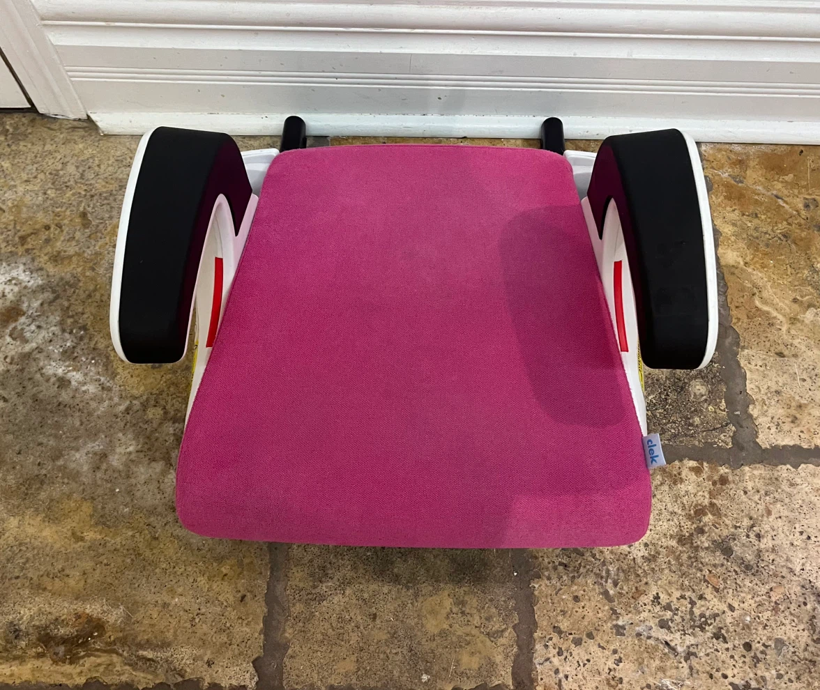 Pink Clek Oobr Car Booster Seat & Matching Black Rubber Mat