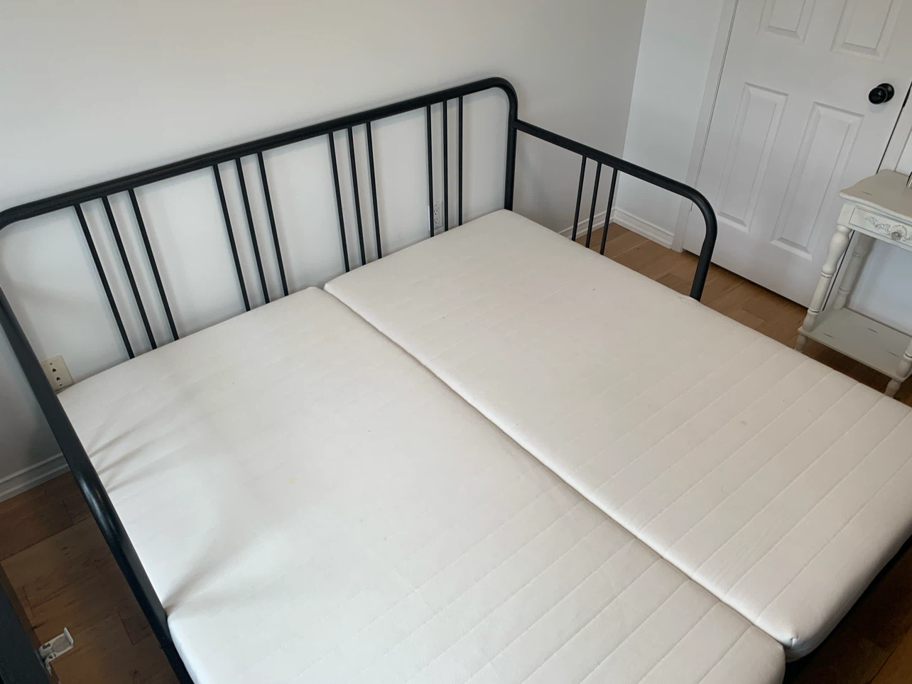 Fyresdal Daybed with Mattress - photo 4