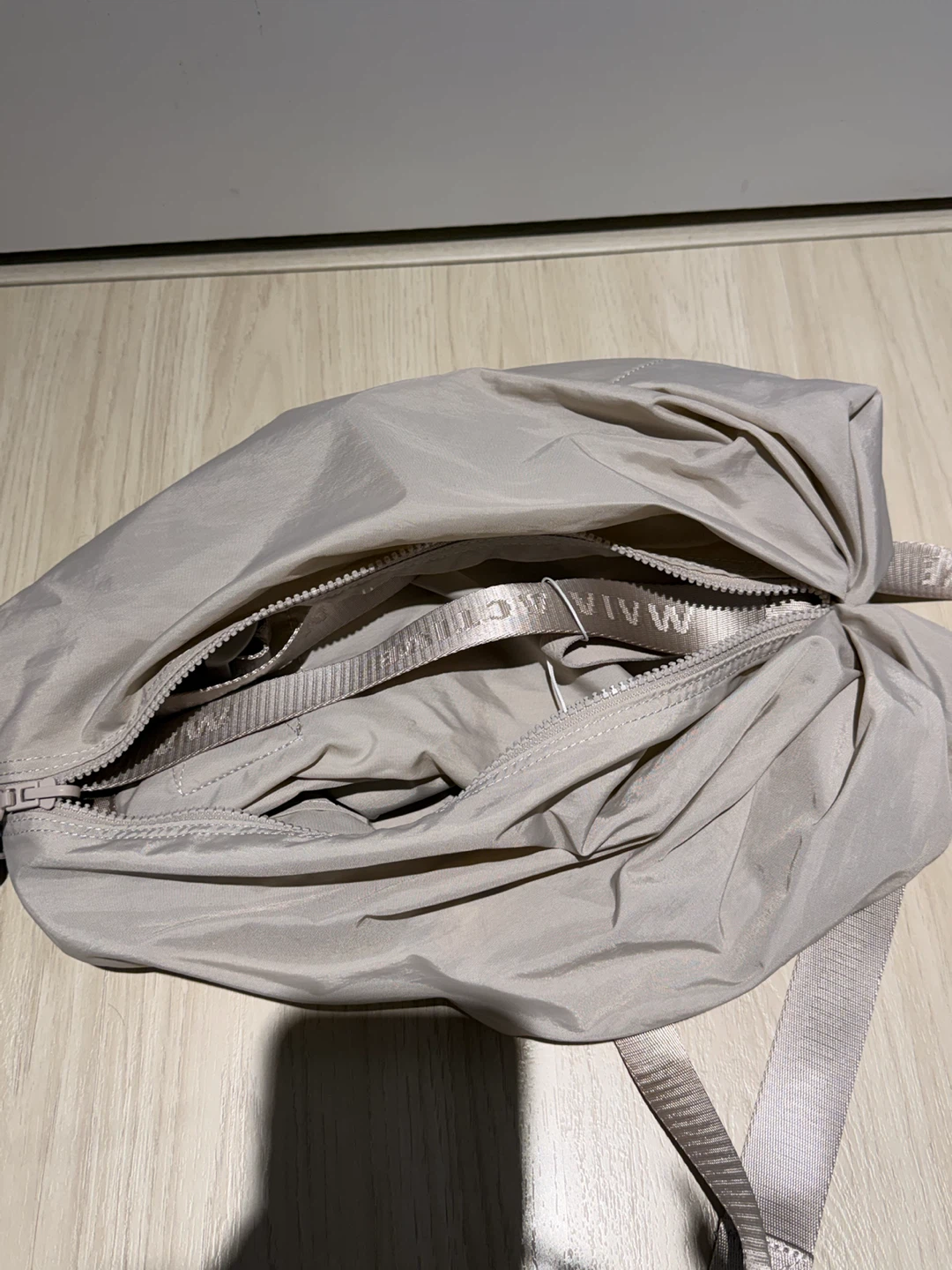 Brand new MAIA bag