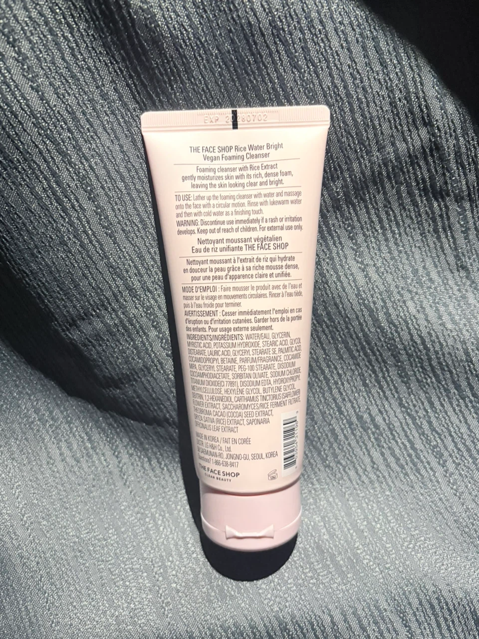 THE FACE SHOP Rice Water Bright Vegan Foaming Cleanser - photo 2