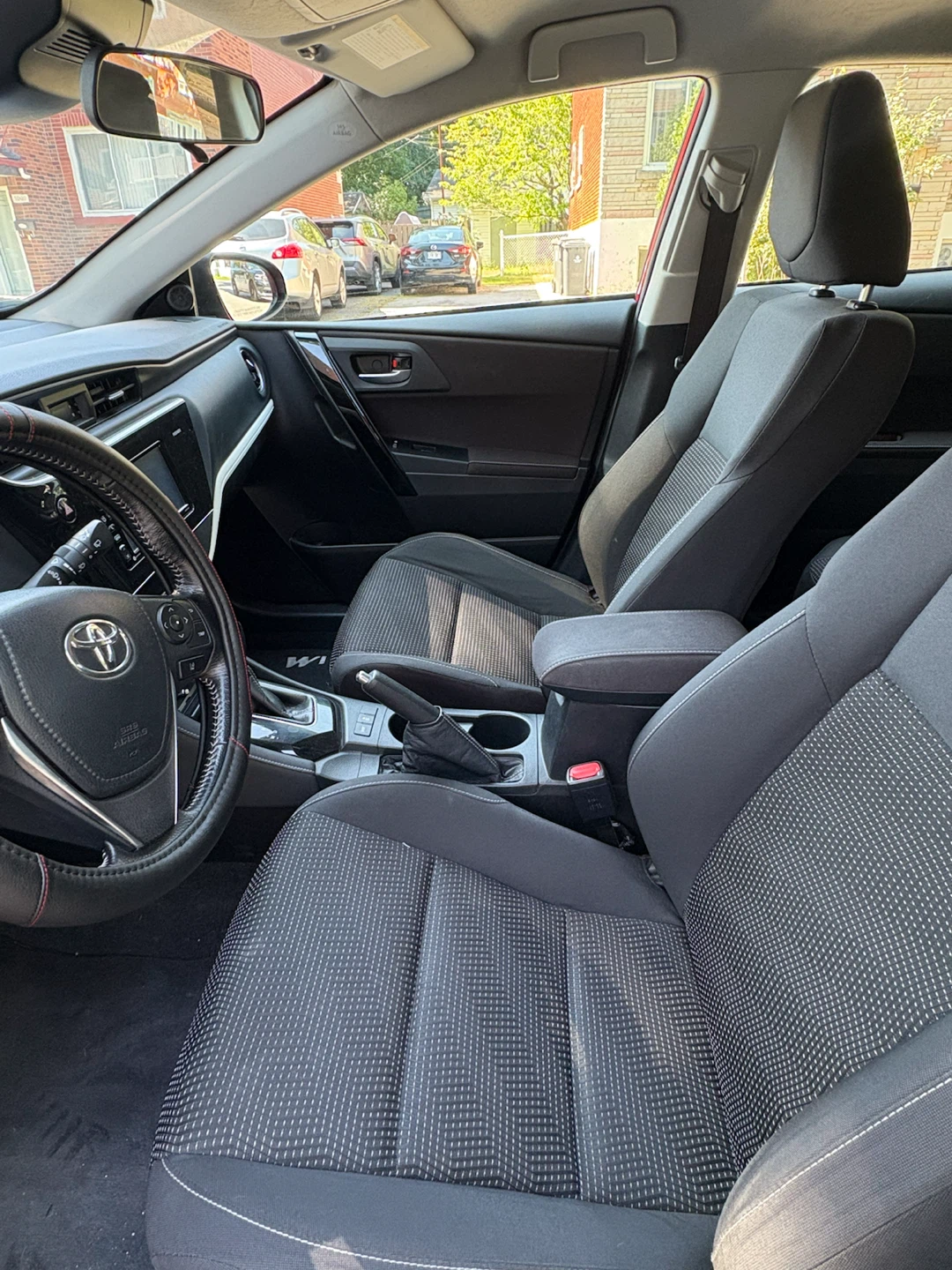 2017 Toyota Corolla IM- Low Km! - photo 5