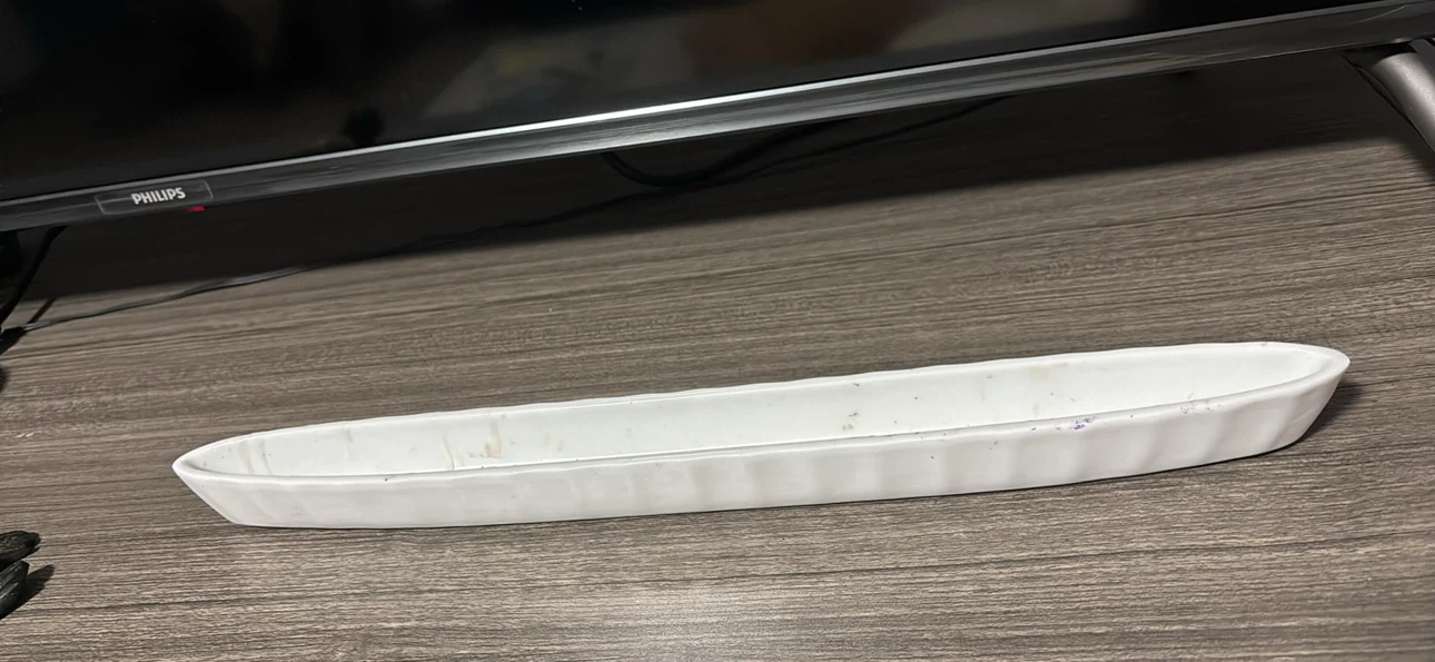 White Oval Baking Dish - photo 2