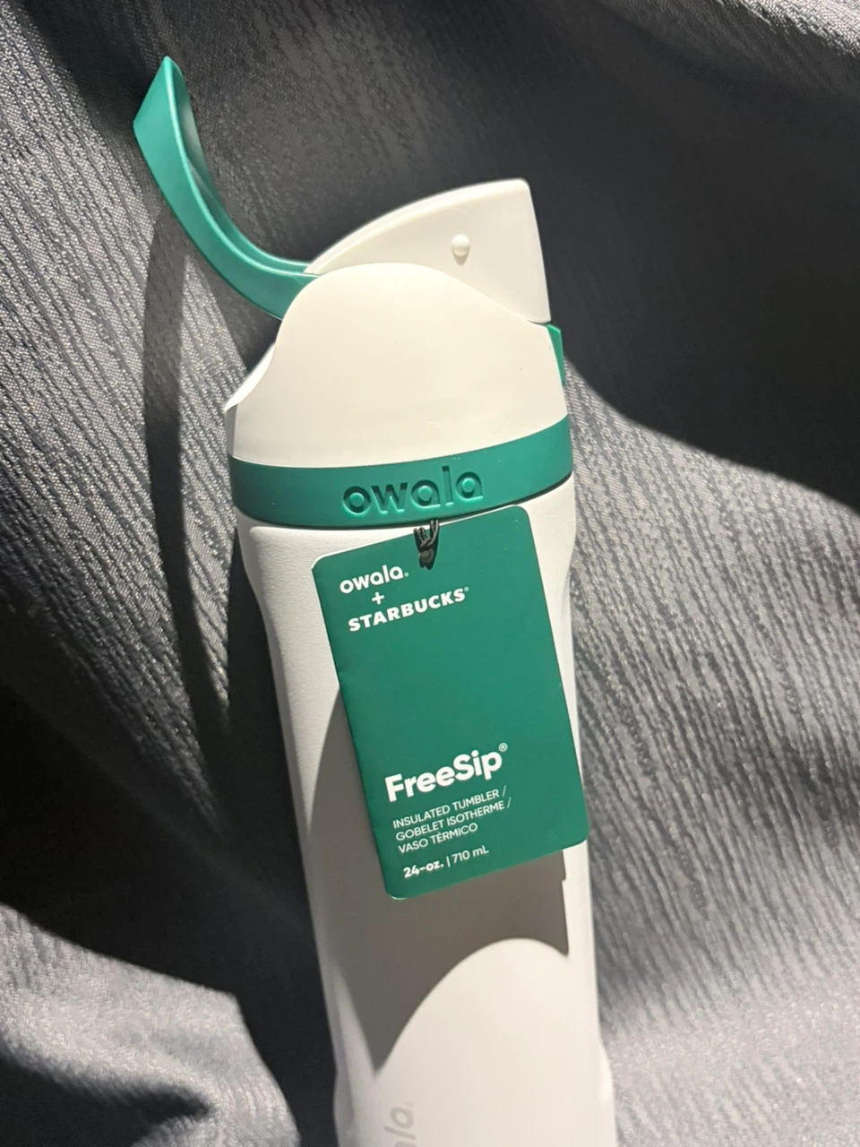 Owala x Starbucks FreeSip Insulated Tumbler 24oz - photo 3