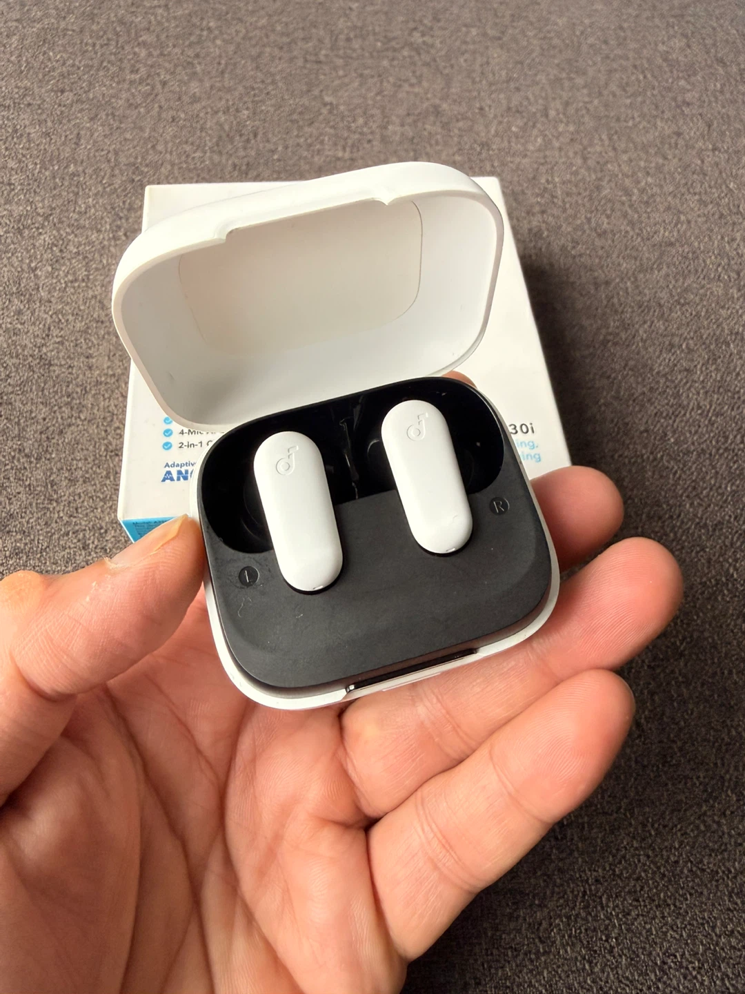 Soundcore P3i Earbuds with Charging Case - photo 2
