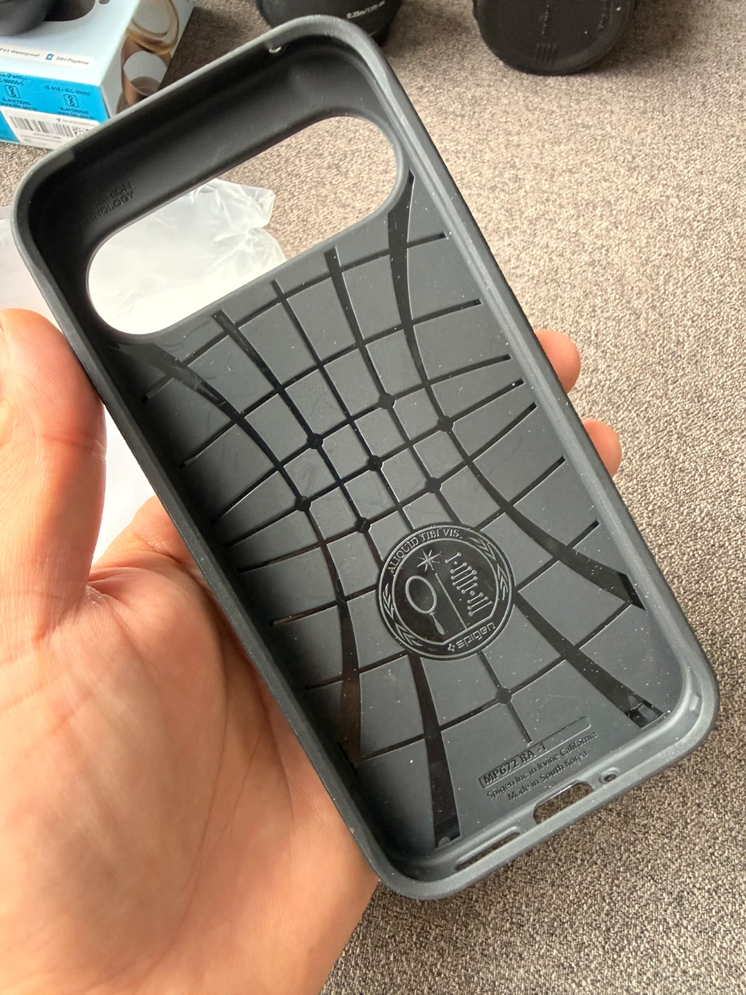 Spigen Rugged Armor Case for Pixel 9 Pro XL - photo 3