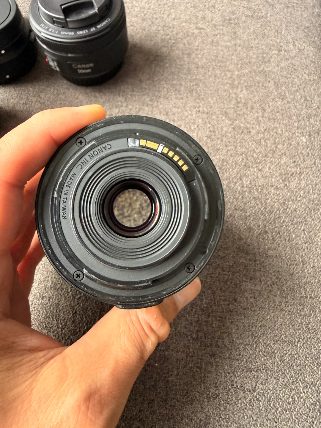 Canon EF-S 18-55mm f/3.5-5.6 III Zoom Lens - photo 3