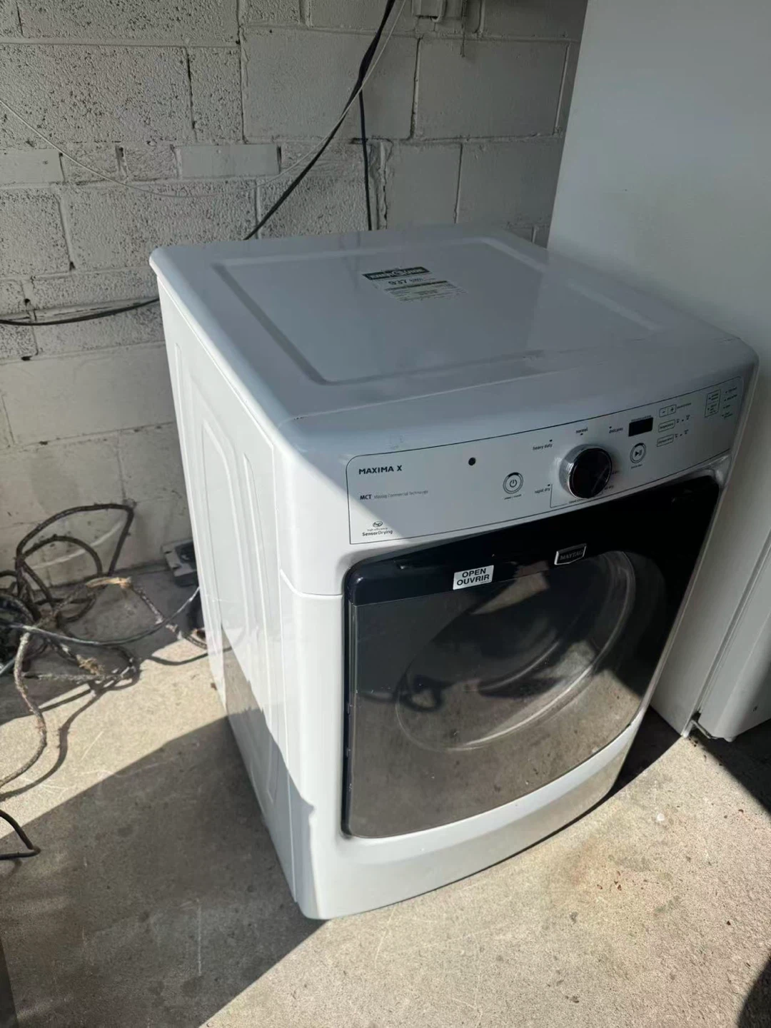 Good condition Maytag Dryer $220 - photo 3