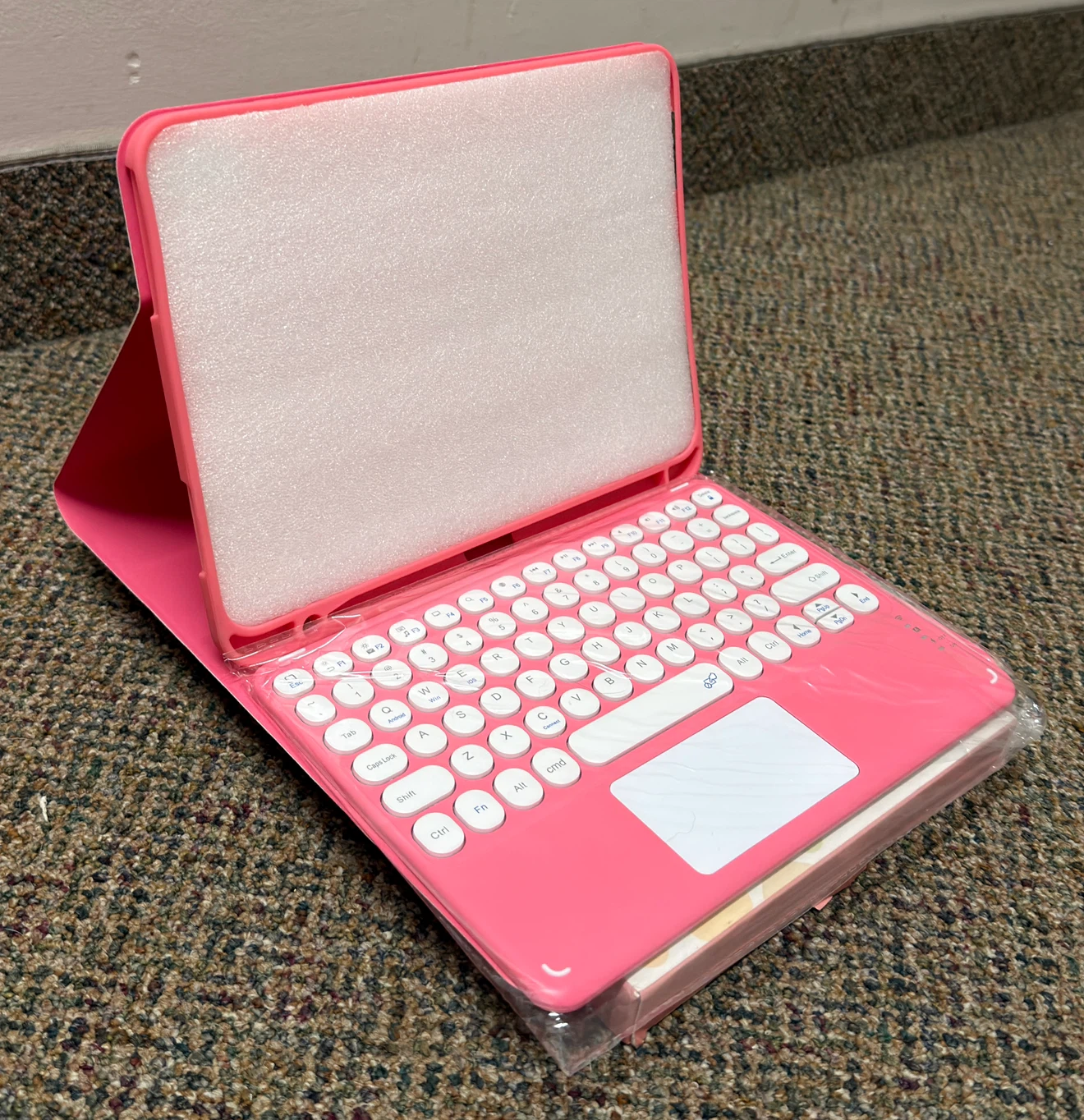 Pink Bluetooth Keyboard Case w/ Touchpad – New