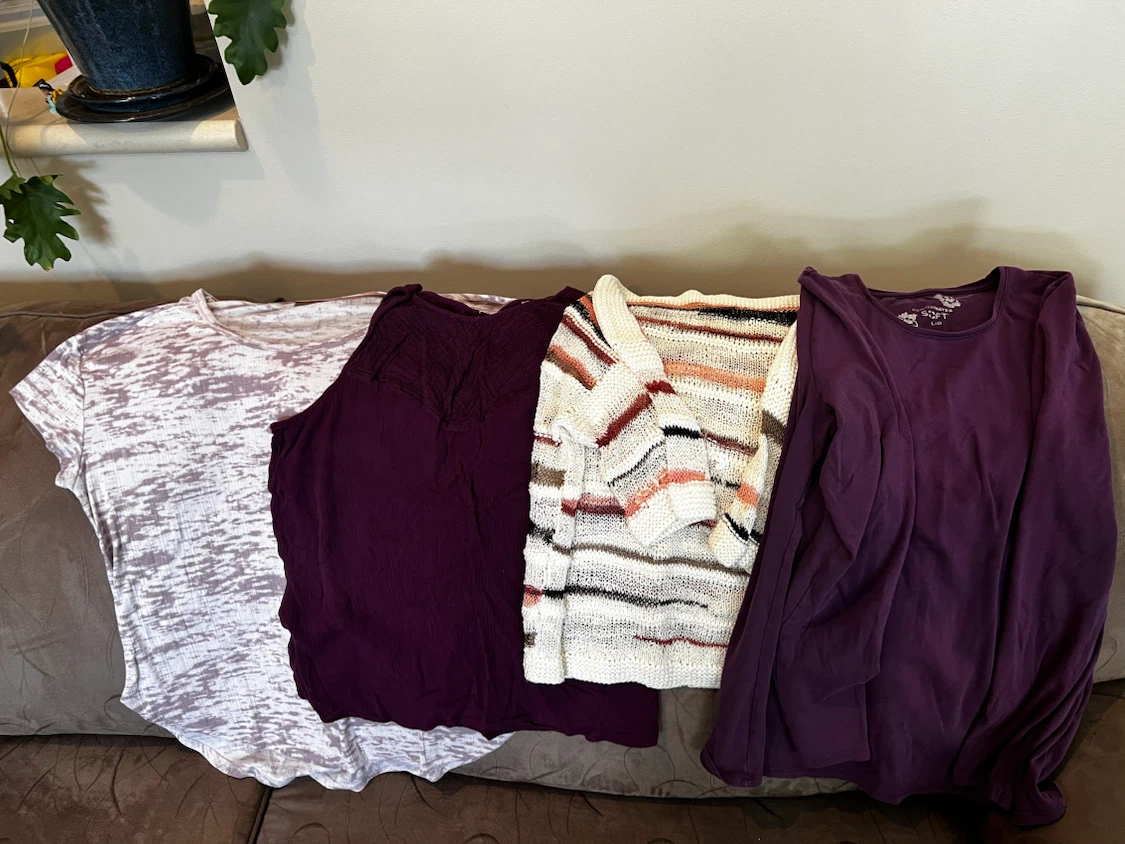 Assorted Women's Tops Size Large - photo 2