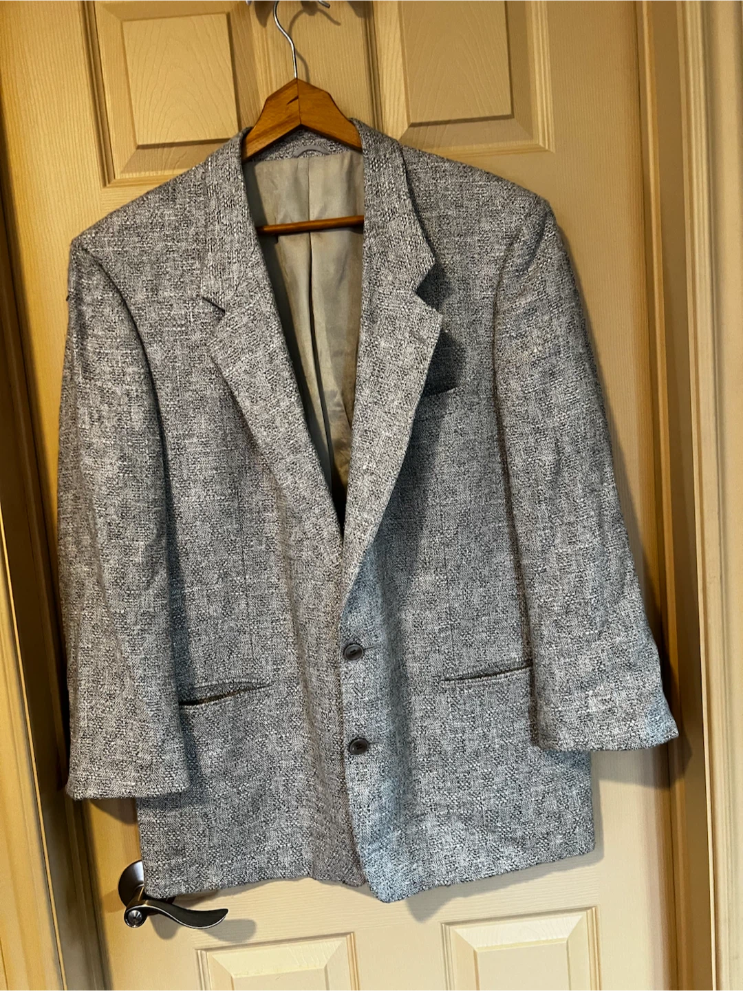 Elegant Men's Wear Grey Textured Blazer