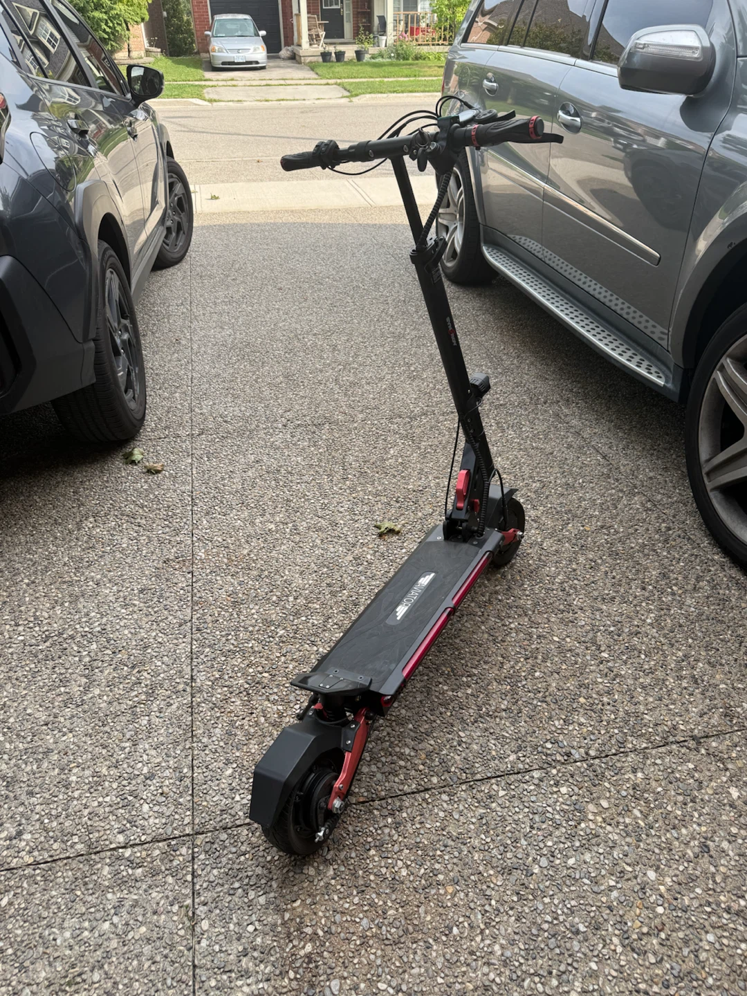 Synergy Aviator 2.0 Dual-Motor Electric Scooter, - 700 km