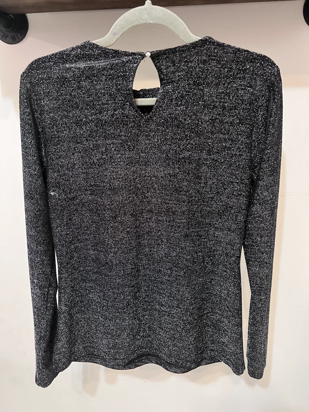 Michael Kors Black/Silver Metallic Top – NEW WITH TAGS – Size M - photo 4