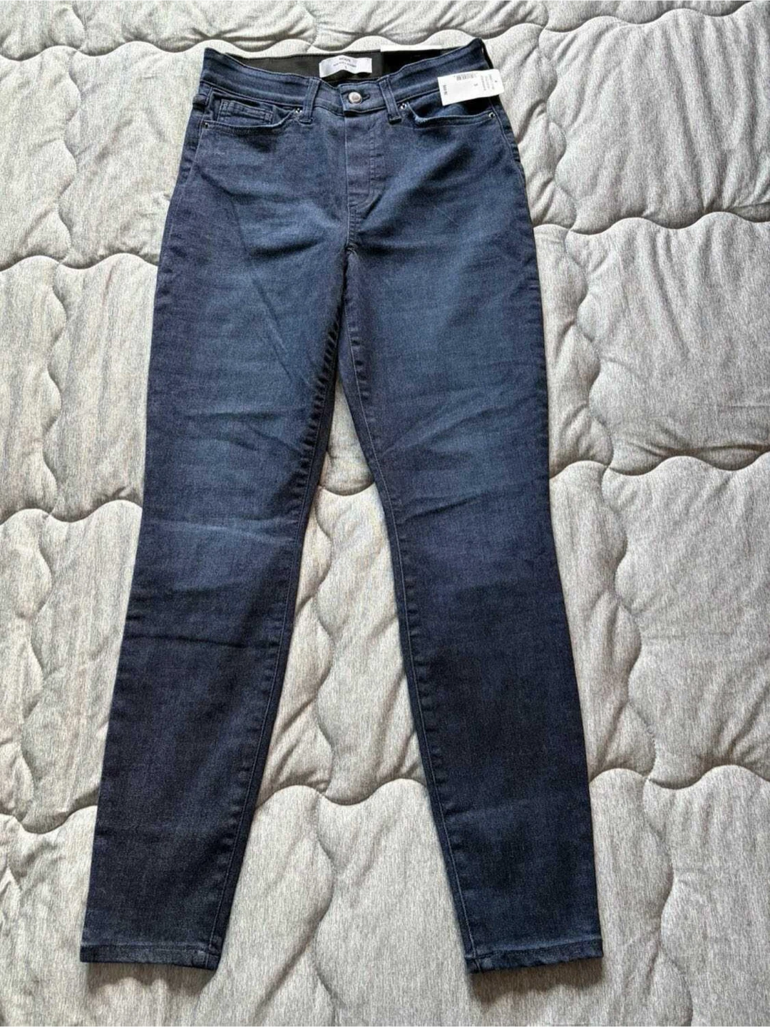 BNWT! Women’s size S Ricki’s Jeggings