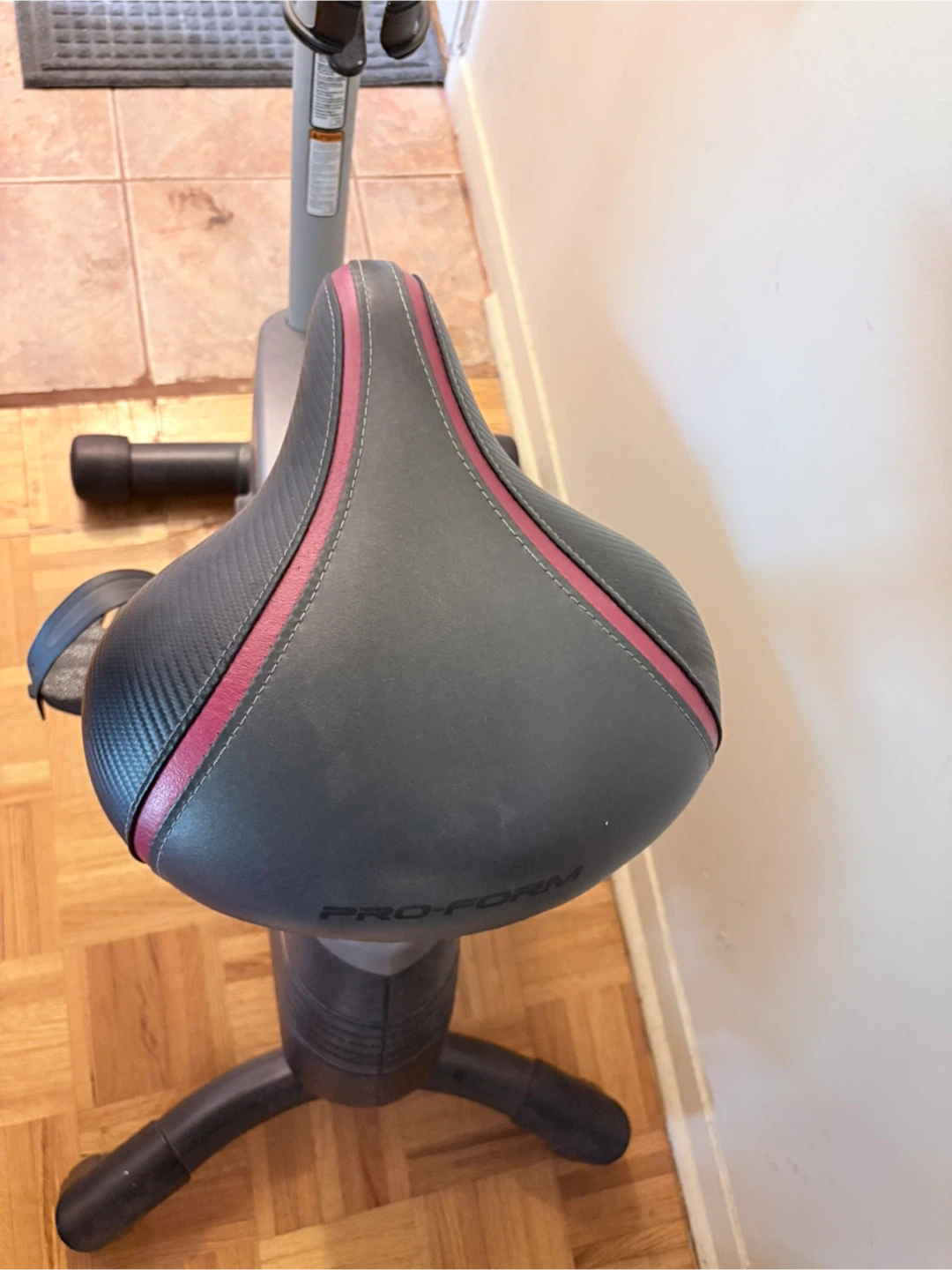 ProForm 510 Upright Exercise Bike - photo 2