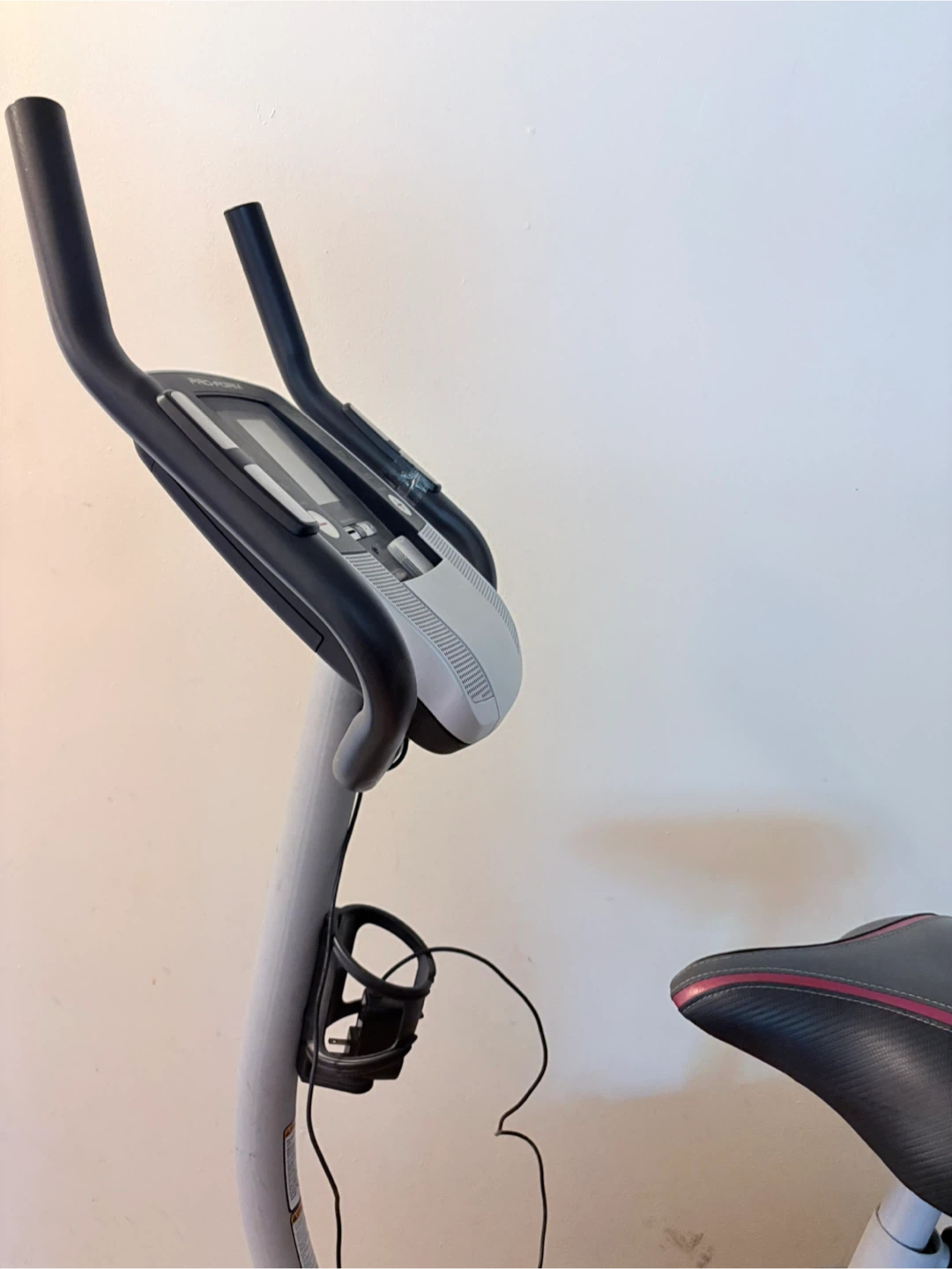 ProForm 510 Upright Exercise Bike - photo 4