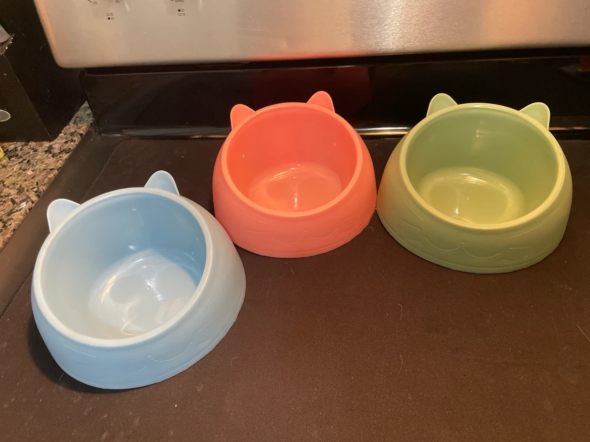 Set of 3 cat ear pet bowls in blue, pink, and green