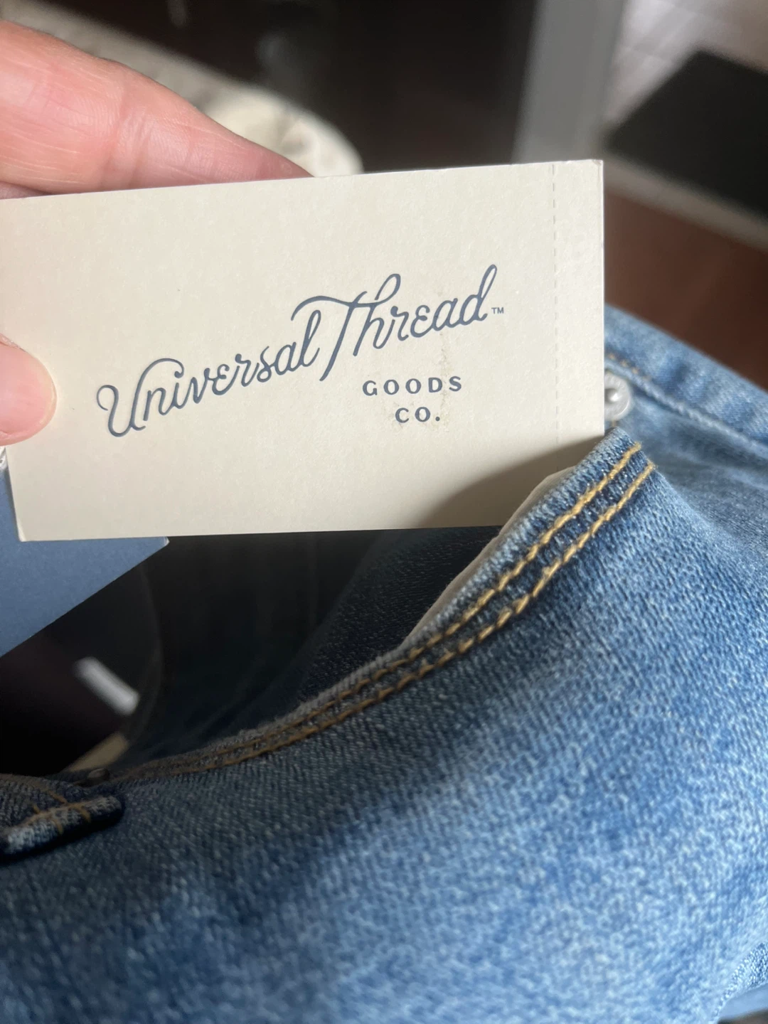 Universal Thread High-Rise Straight Crop Jeans
