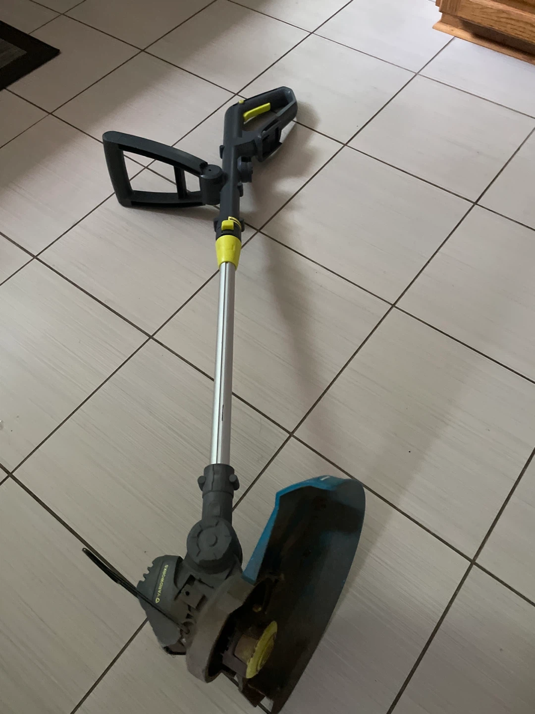 Yardworks String Trimmer
