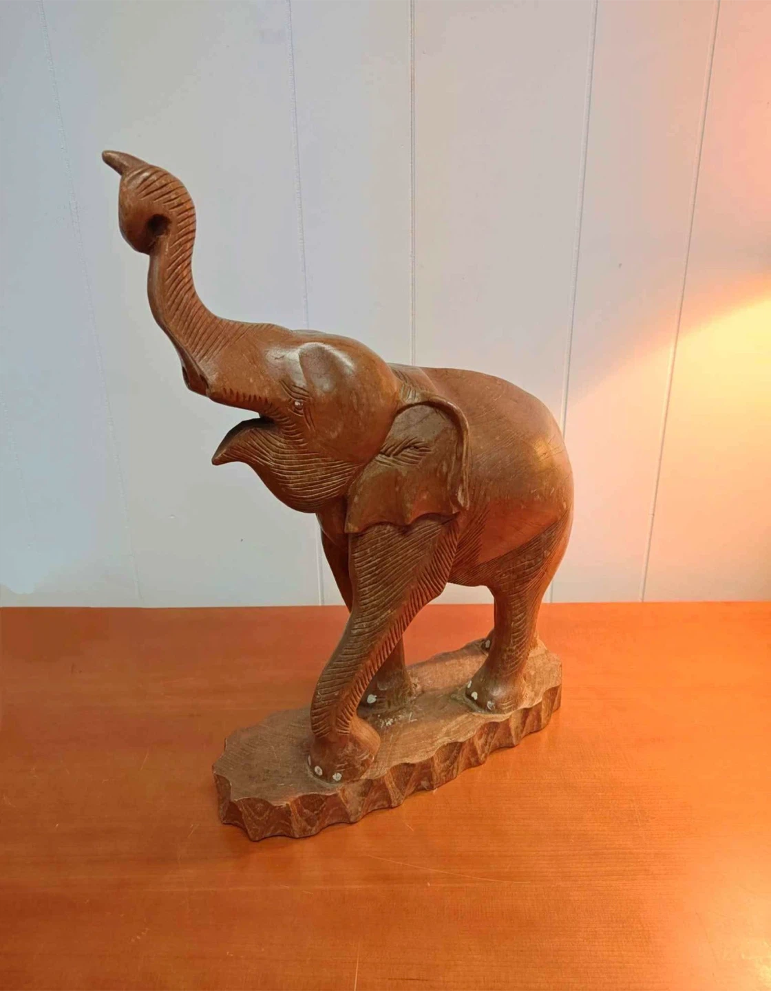 Wooden Elephant Figurine - photo 2