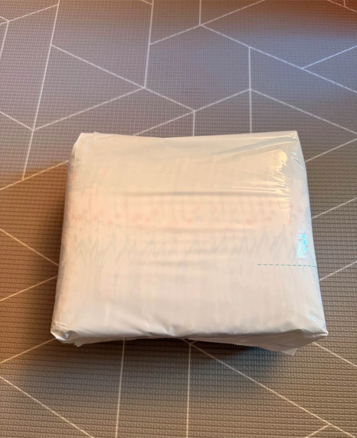 Pampers Diapers Size 4 - 30 DIAPERS