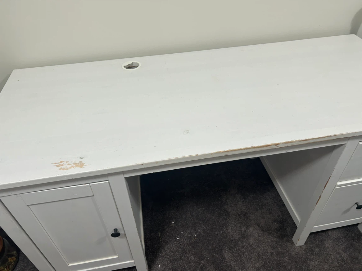 White Desk with Drawers and Cabinet - photo 2
