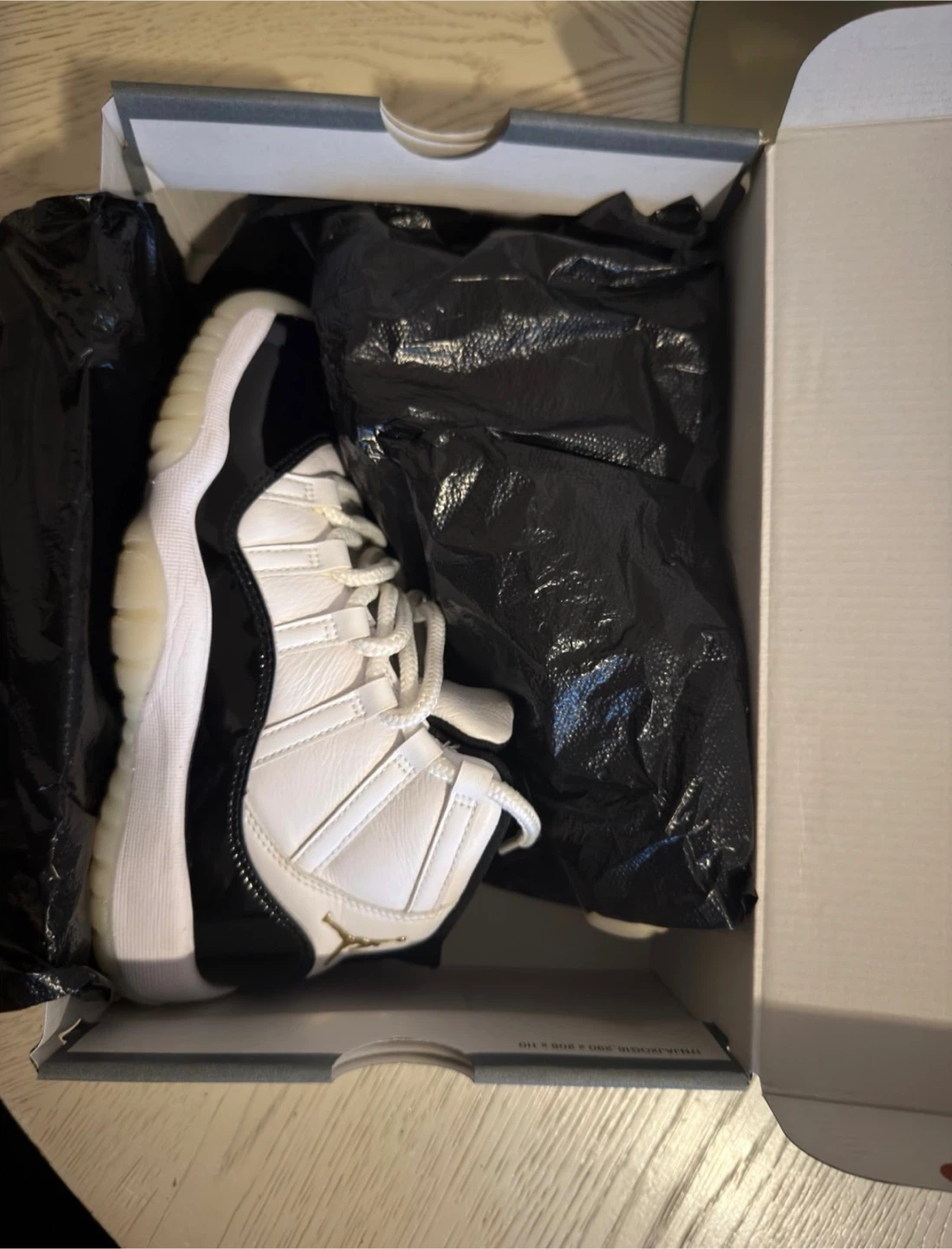 Air Jordan 11 Retro TD "Gratitude"