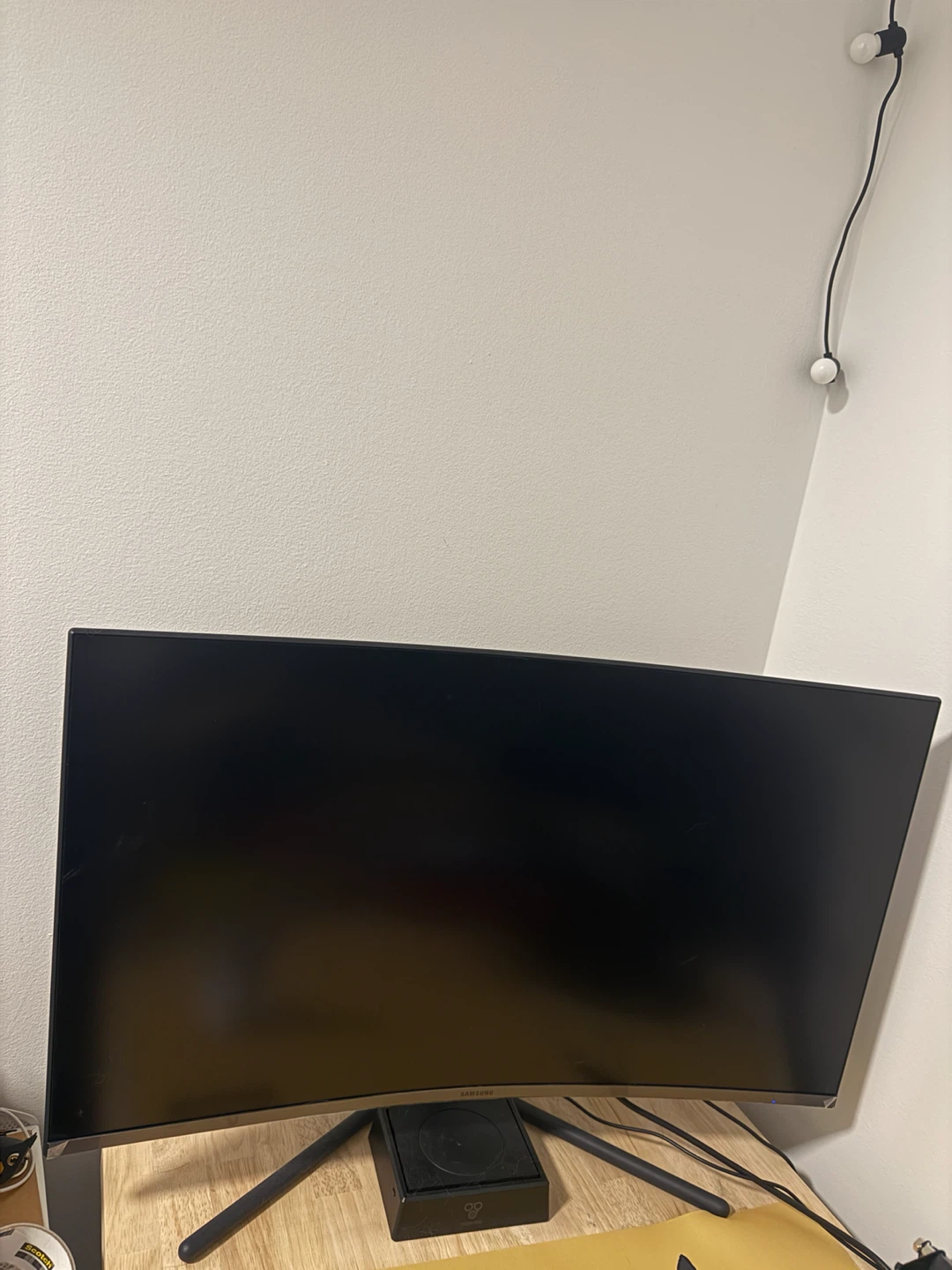 Samsung Curved Monitor 32”