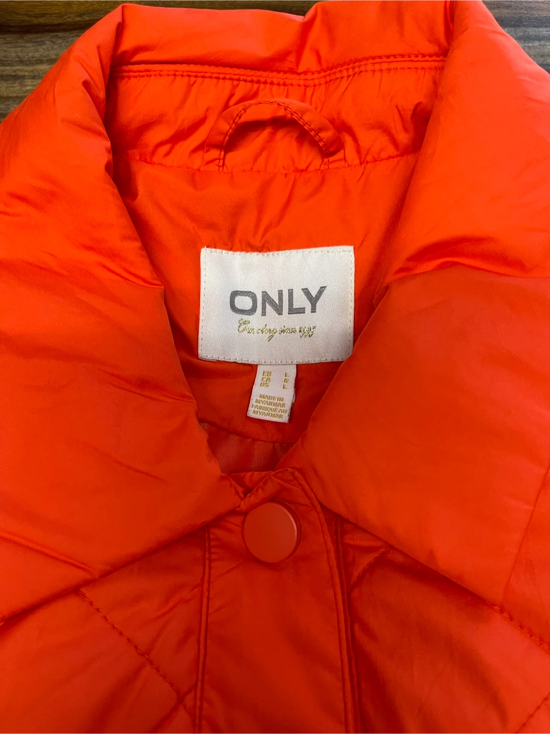 Large- ONLY Quilted Button-Up Shirt Jacket - Orange - photo 5