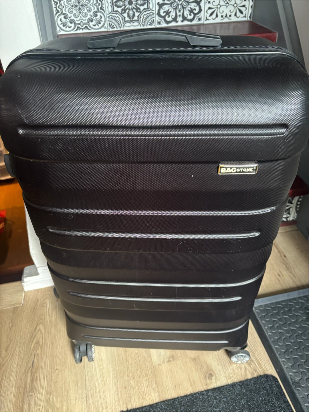 Black BAGSTONE Hardside Spinner Suitcase