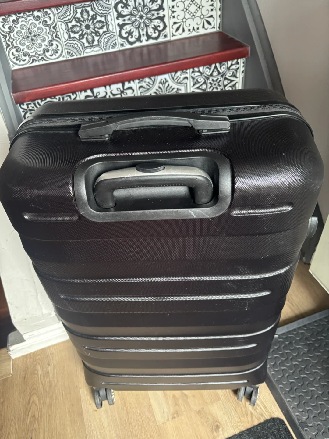 Black BAGSTONE Hardside Spinner Suitcase - photo 5