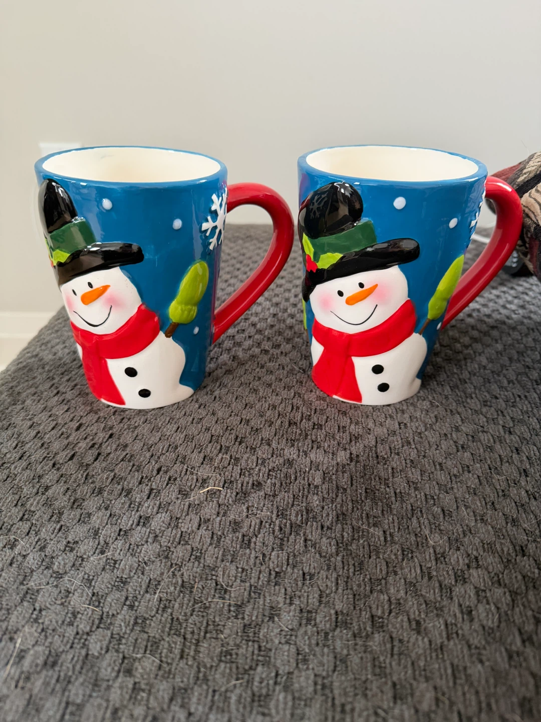 Snowman holiday mugs